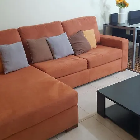 Plaza 305 Апартаменты *